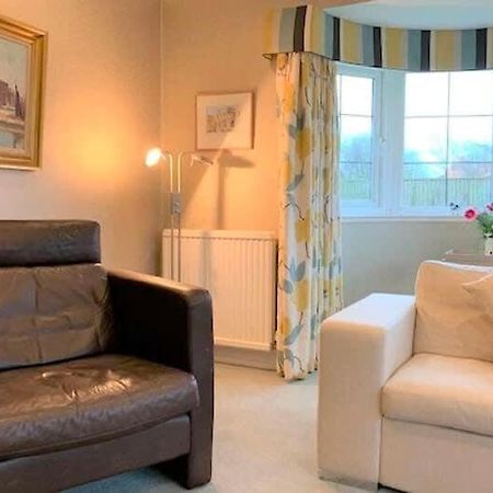 The Garden Apartment - Beautiful Spacious Garden Apartment With Two Bedrooms And Two Parking Spaces Filey Exterior photo